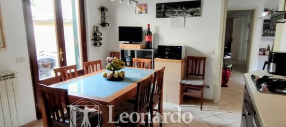 5 rooms Apartment in Camaiore, Italy No. 38398 11