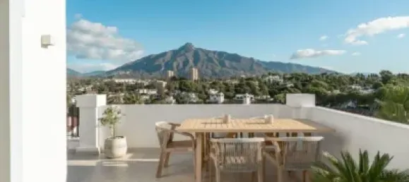 3 bedrooms Penthouse in Marbella, Spain No. 183039 17