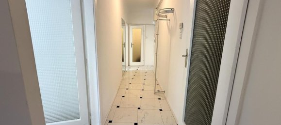 2 rooms Apartment in Penzing, Austria No. 157593 9