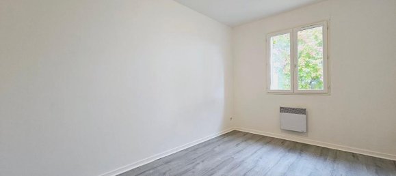 3 Schlafzimmer Haus in Sennecay, France, Nr. 225242 8