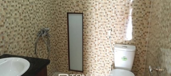 Apartamento de 2 dormitorios en Tay Ho, Vietnam No. 2714 6