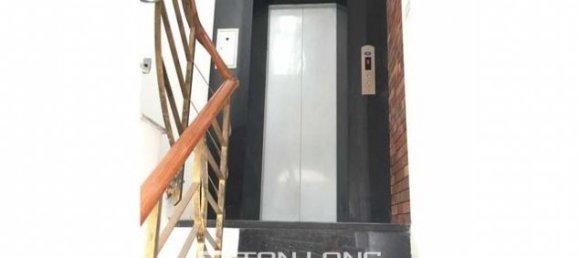 Apartamento de 2 dormitorios en Tay Ho, Vietnam No. 2714 2