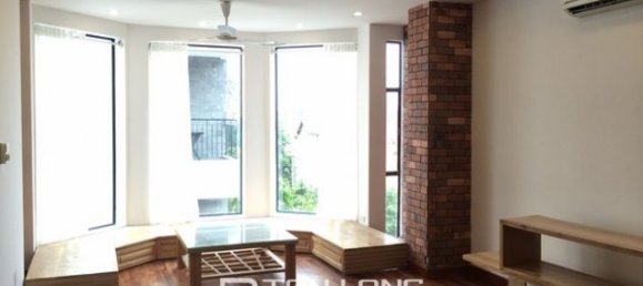 Apartamento de 2 dormitorios en Tay Ho, Vietnam No. 2714 3