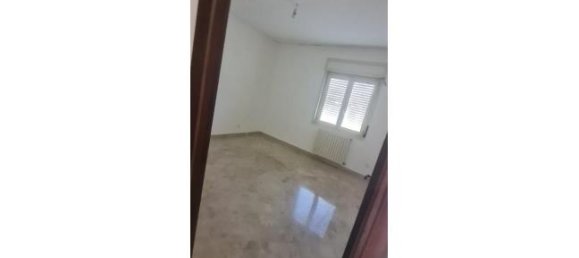 4 bedrooms Apartment in Palermo, Italy No. 291842 4