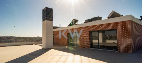 Дуплекс с 3 спальнями в Одивелаш, Португалия № 84535 42