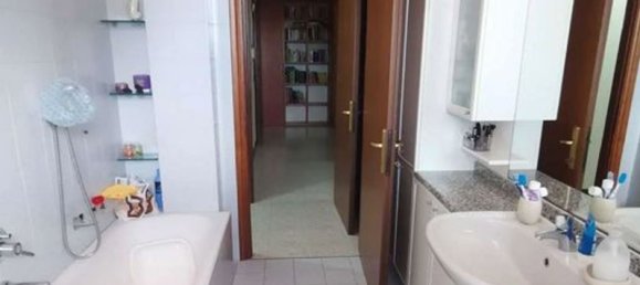 Apartamento de 3 divisões em Busto Garolfo, Italy N.º 97603 8