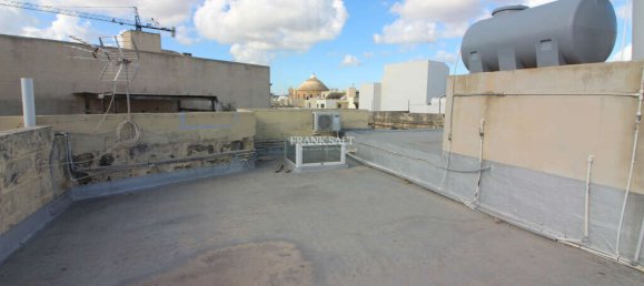 4 غرف نوم منزل في Mosta, Malta رقم 8377 15