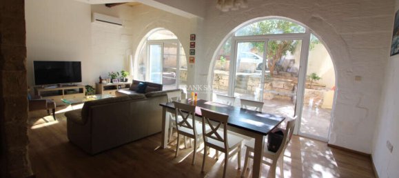 4 غرف نوم منزل في Mosta, Malta رقم 8377 3