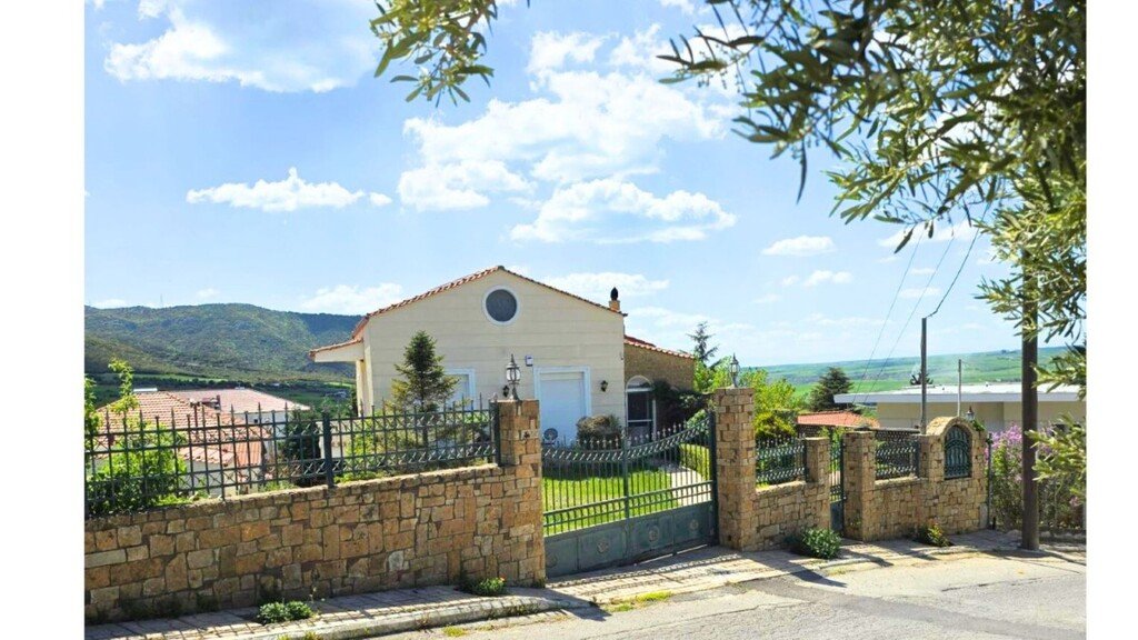 4 dormitorios propiedad comercial en venta en Mygdonia, Oraiokastro, Thessaloniki, Central Macedonia, Macedonia and Thrace, Greece № 2188