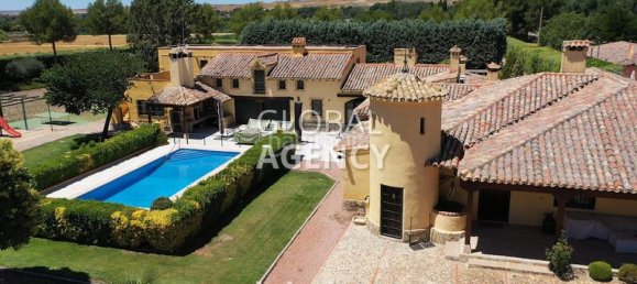 Grundstück in Chinchon, Spain 15000m², Nr. 190410 2