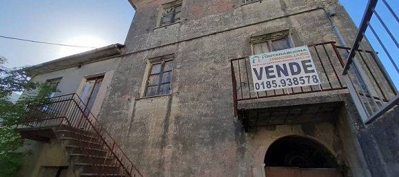 3 bedrooms House in Bargagli, Italy No. 143709 5