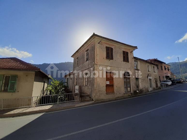 3 bedrooms House in Bargagli, Italy No. 143709