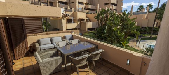 1 bedroom Penthouse in Estepona, Spain No. 146703 5