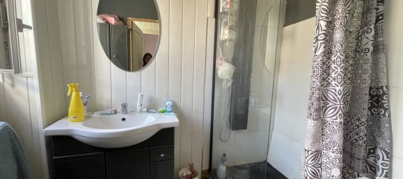 Casa de 3 dormitorios en Chateauroux, France No. 62463 6