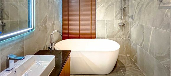3 Schlafzimmer Haus in Bang Tao, Thailand, Nr. 79021 29