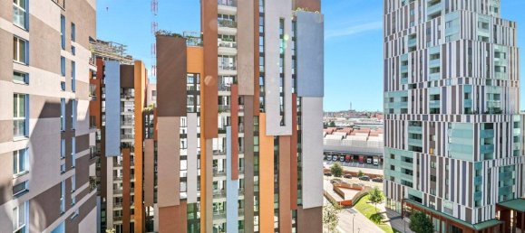 1 bedroom Apartment in Milan, Italy No. 263513 16