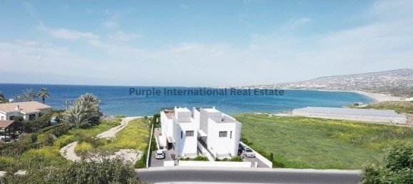 5 bedrooms Villa in Kissonerga, Cyprus No. 1108 4