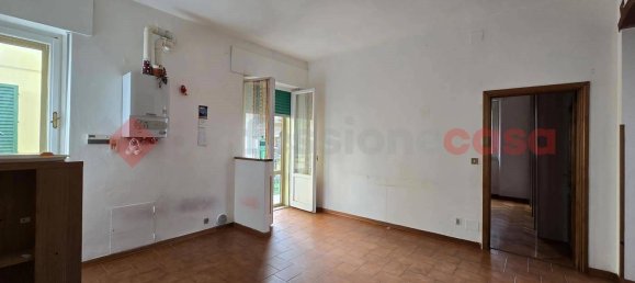 4-Zimmer Wohnung in Arezzo, Italy, Nr. 228616 6