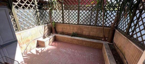 Квартира с 4 комнатами в Рим, Италия № 32380 34