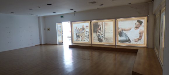 100m² Commercial property in Pombal, Portugal No. 75587 4