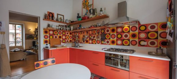 6 bedrooms Apartment in Turin, Italy No. 379744 5