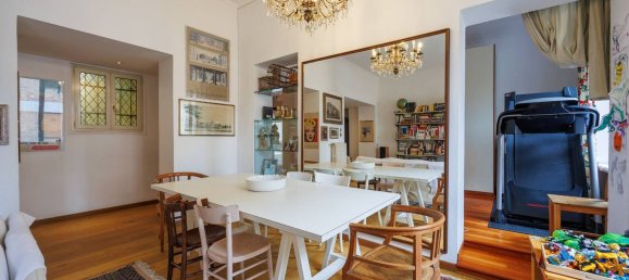 6 bedrooms Apartment in Turin, Italy No. 379744 3