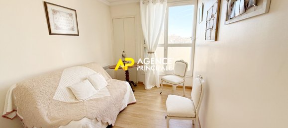 2 Schlafzimmer Doppelhaus in Argenteuil, France, Nr. 125382 5