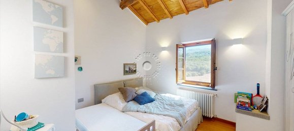 Casa T2 em Vicchio, Italy N.º 200466 8