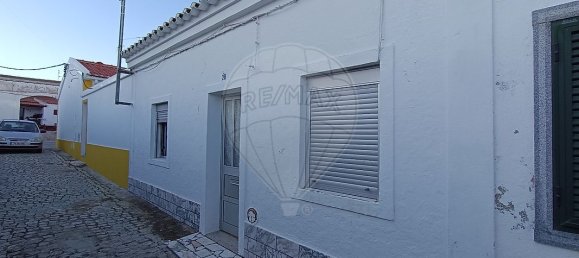 Дом с 2 спальнями в Элваш, Португалия № 16283 4