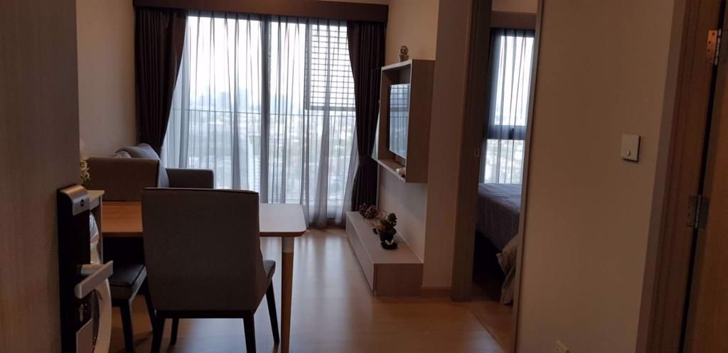 1 bedroom Condo in Phra Khanong, Thailand No. 9343