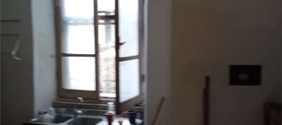 46m² Commercial property in Sarzana, Italy No. 206654 7