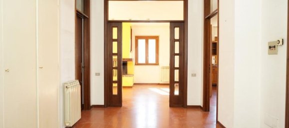 6 bedrooms Apartment in Gubbio, Italy No. 361338 11