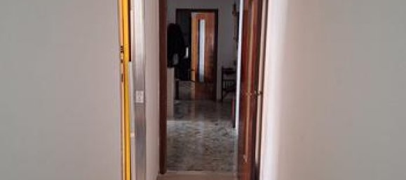 Apartamento de 2 divisões em Taranto, Italy N.º 292740 3