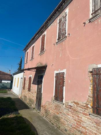 5 rooms Villa in Cona, Italy No. 292753