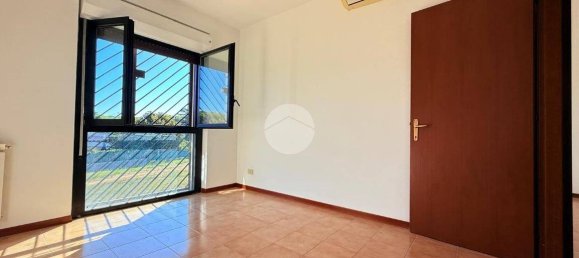 2 Schlafzimmer Wohnung in Rome, Italy, Nr. 278998 6