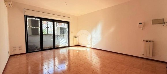 2 Schlafzimmer Wohnung in Rome, Italy, Nr. 278998 10