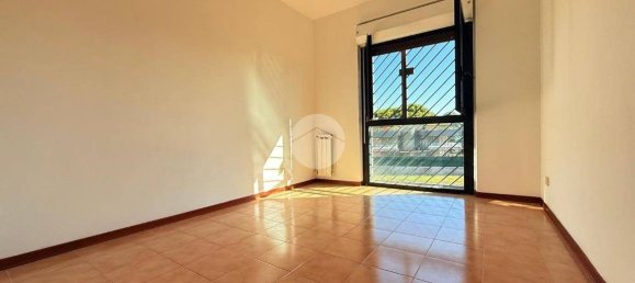 2 Schlafzimmer Wohnung in Rome, Italy, Nr. 278998 8