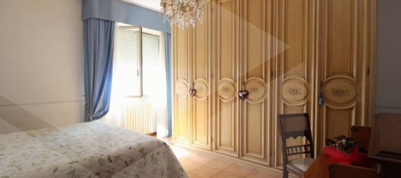 Apartamento de 5 habitaciónes en Pontedera, Italy No. 22778 14