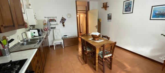 4 غرف نوم شقة في Santo Stefano di Magra, Italy رقم 331790 26