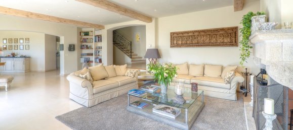 7 bedrooms Villa in Tourrettes-sur-Loup, France No. 638 10