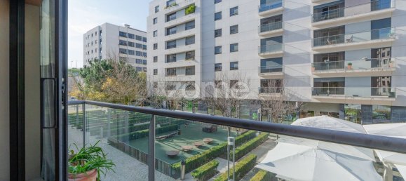 3 bedrooms Apartment in Lisbon, Portugal No. 108259 11