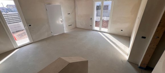 4 rooms Villa in Montichiari, Italy No. 155971 19