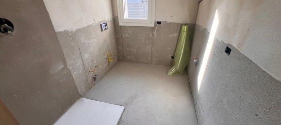 4 rooms Villa in Montichiari, Italy No. 155971 9