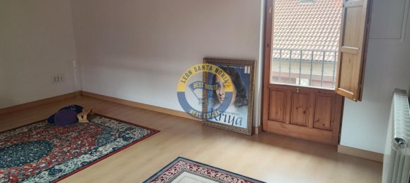 15 bedrooms House in Villaquilambre, Spain No. 101187 13