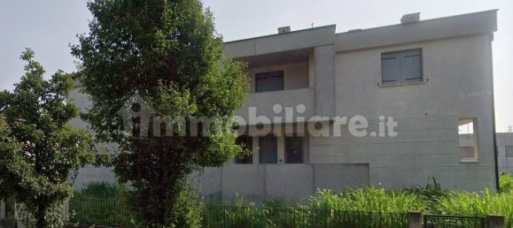 Квартира с 3 спальнями в Пьяццола суль Брента, Италия № 318597 2