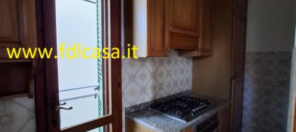 2 bedrooms Apartment in Santa Croce sull'Arno, Italy No. 69916 4