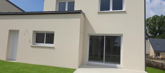 Casa de 4 dormitorios en Janze, France No. 284565 4