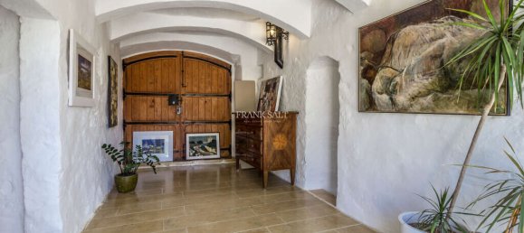 3 bedrooms Farm in Rabat, Malta No. 2623 7