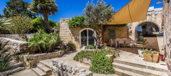3 bedrooms Farm in Rabat, Malta No. 2623 12