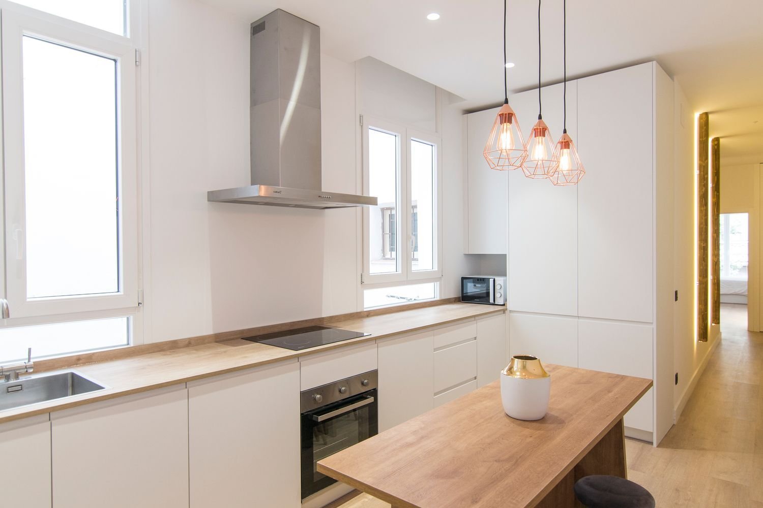 Квартира с 5 спальнями в Мадрид, Испания № 27698